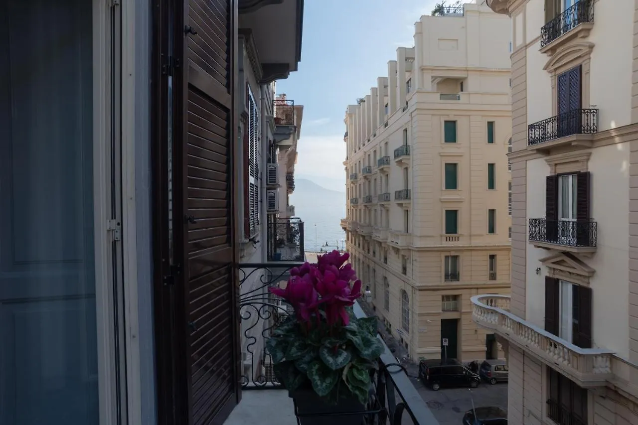 B&B Lex Room Santa Lucia Naples Bed & Breakfast